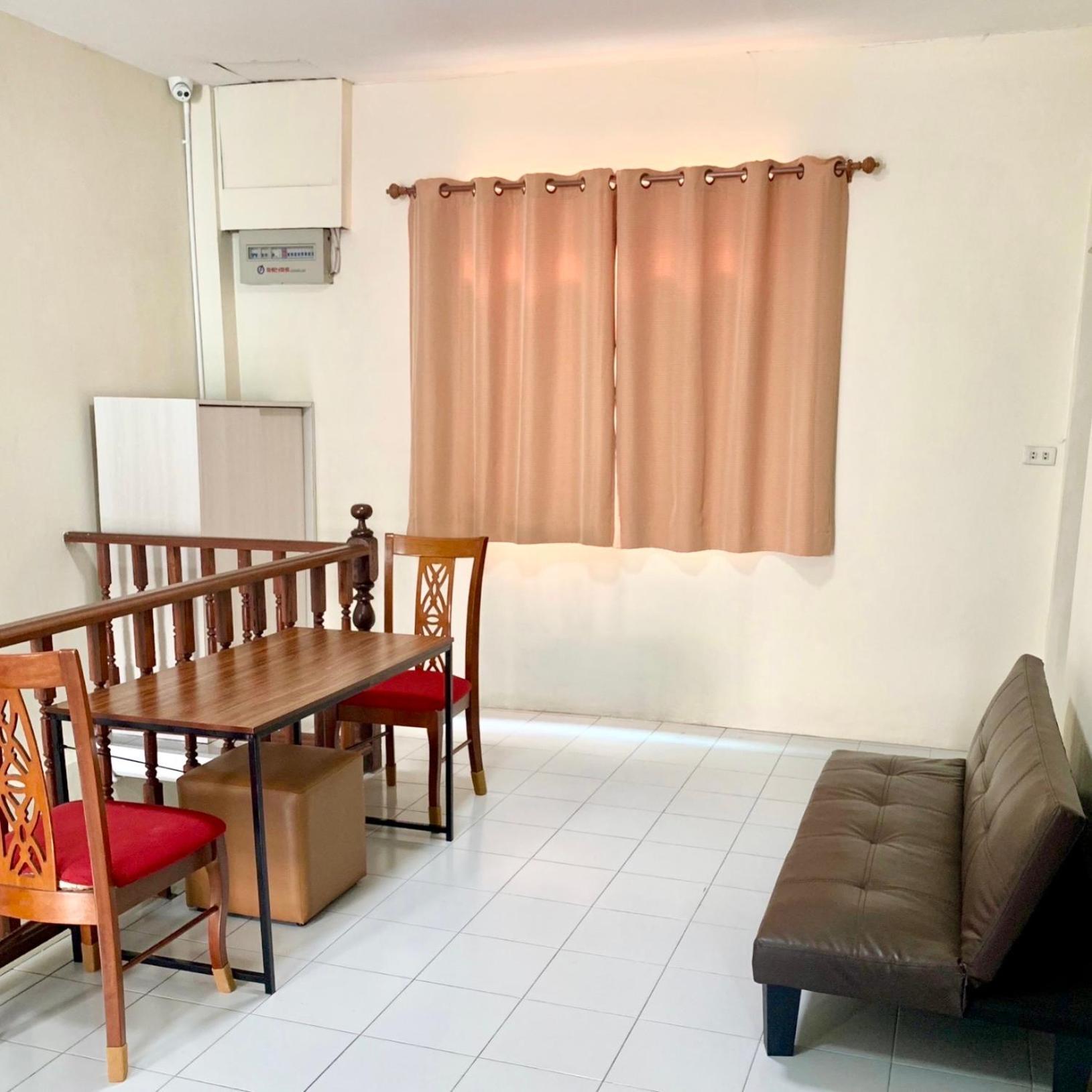 Pd Hostel Bangkok Extérieur photo