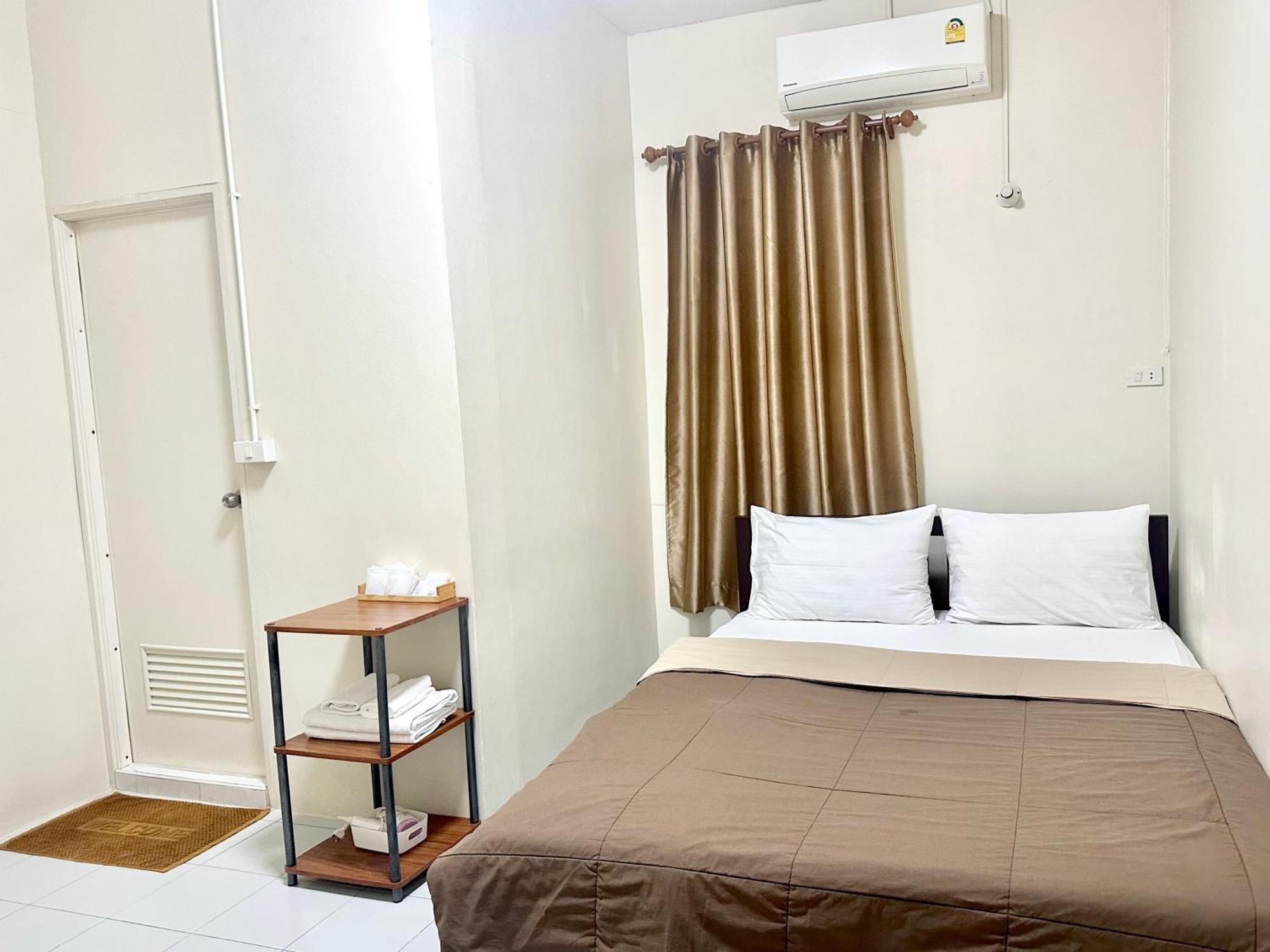 Pd Hostel Bangkok Extérieur photo